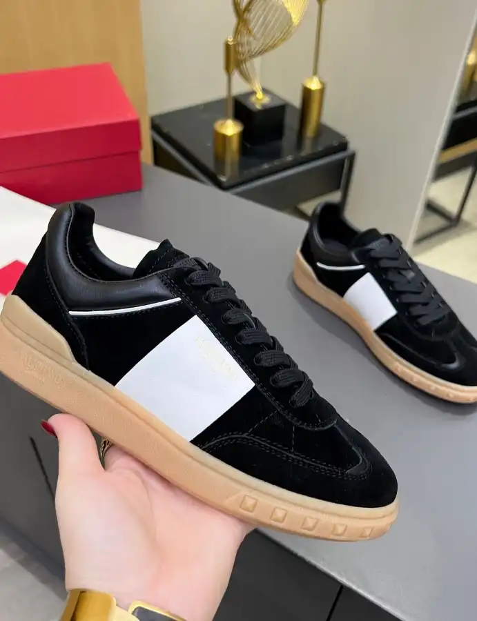 hype Valentino Casual Shoes