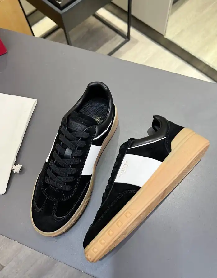 hype Valentino Casual Shoes