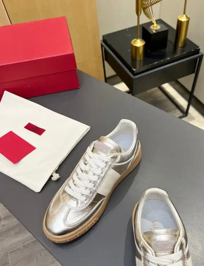 hype Valentino Casual Shoes