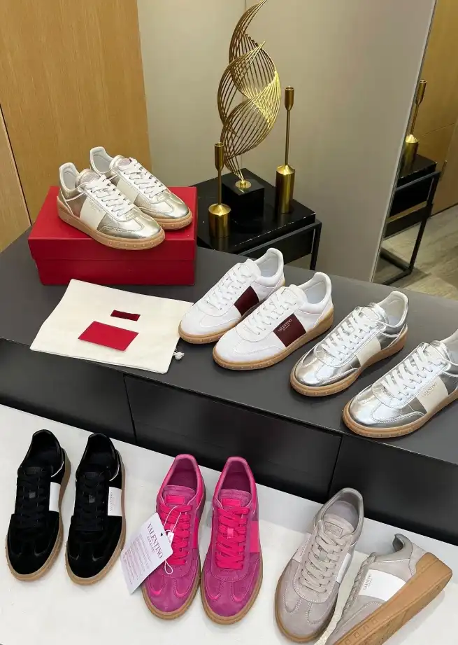 hype Valentino Casual Shoes