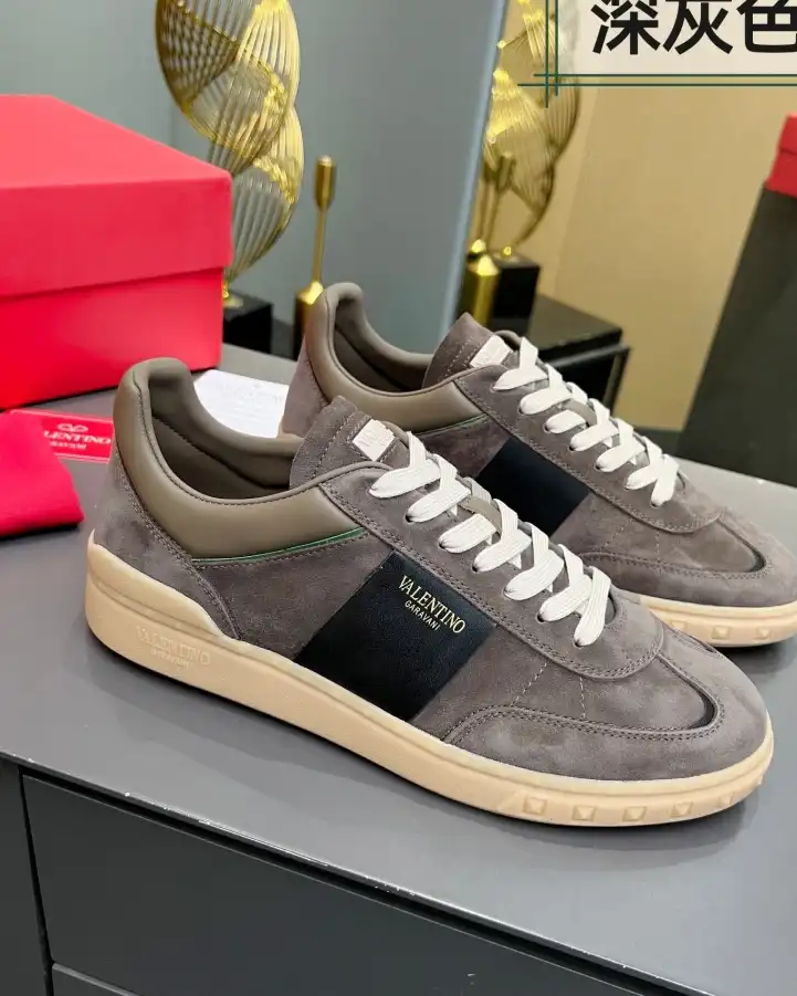 hype Valentino Casual Shoes