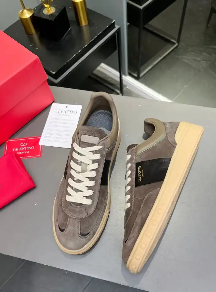 hype Valentino Casual Shoes