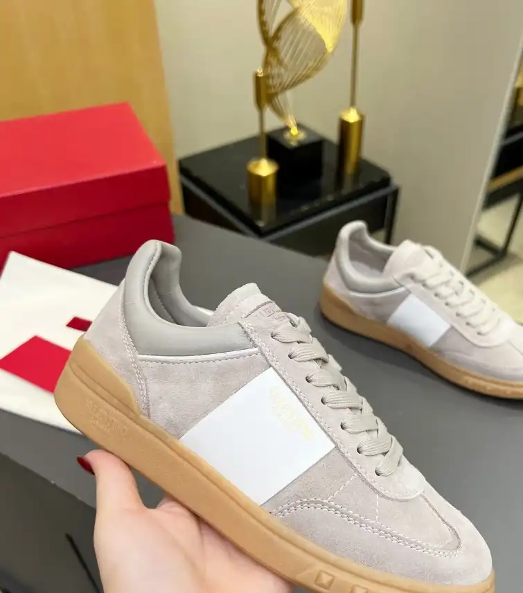 hype Valentino Casual Shoes