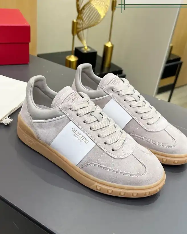 hype Valentino Casual Shoes