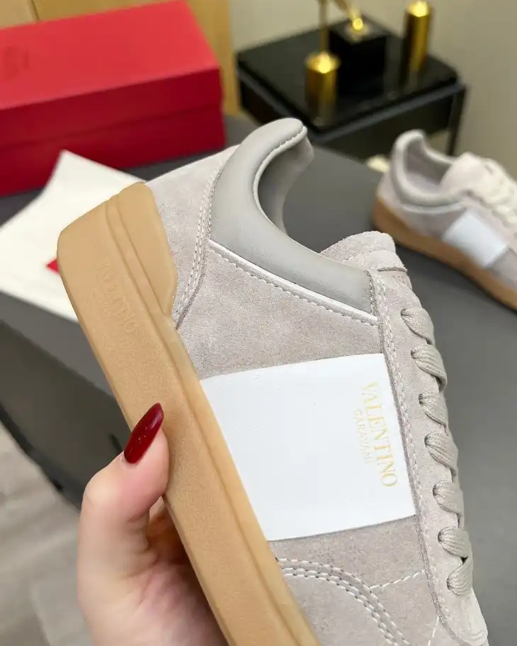 hype Valentino Casual Shoes