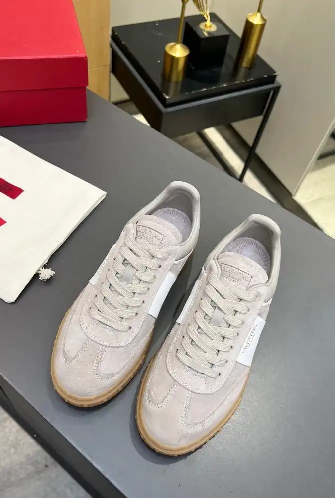 hype Valentino Casual Shoes