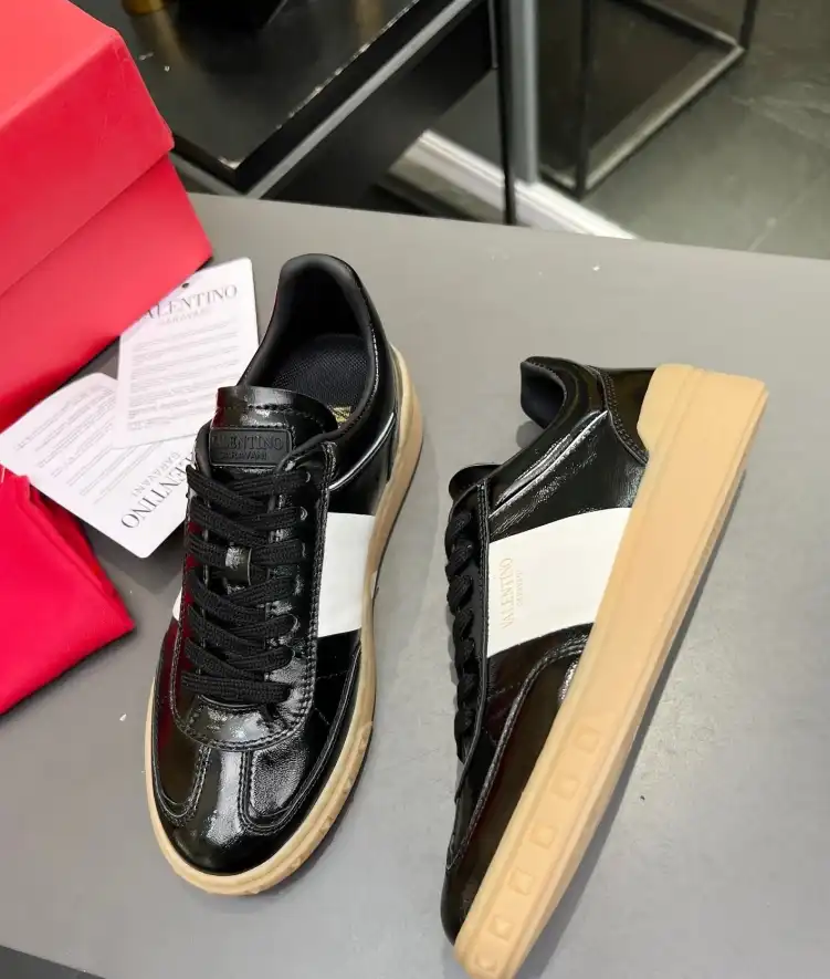 hype Valentino Casual Shoes