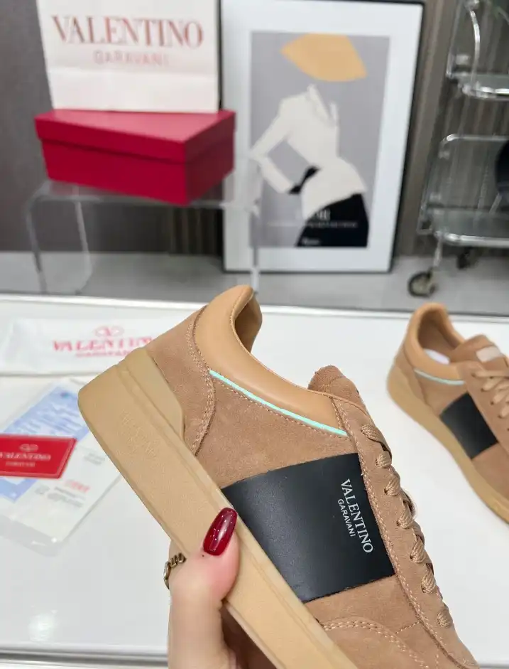 hype Valentino Casual Shoes