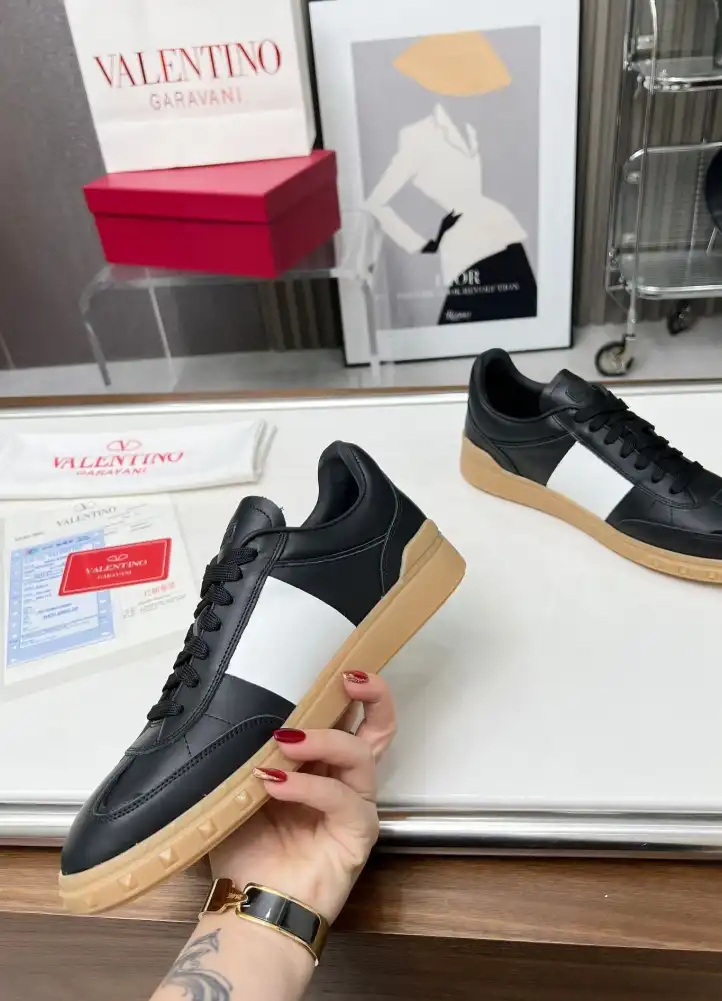 hype Valentino Casual Shoes