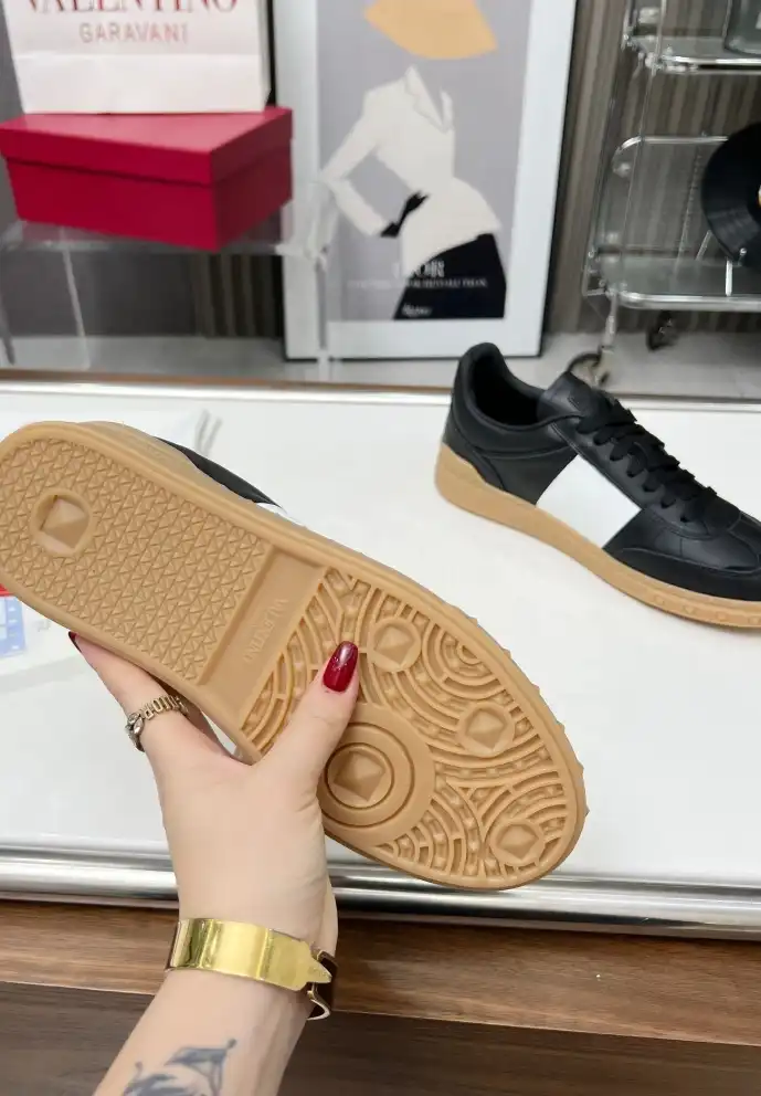 hype Valentino Casual Shoes