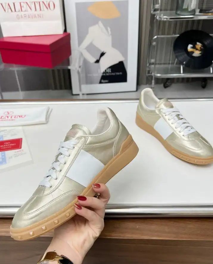 hype Valentino Casual Shoes