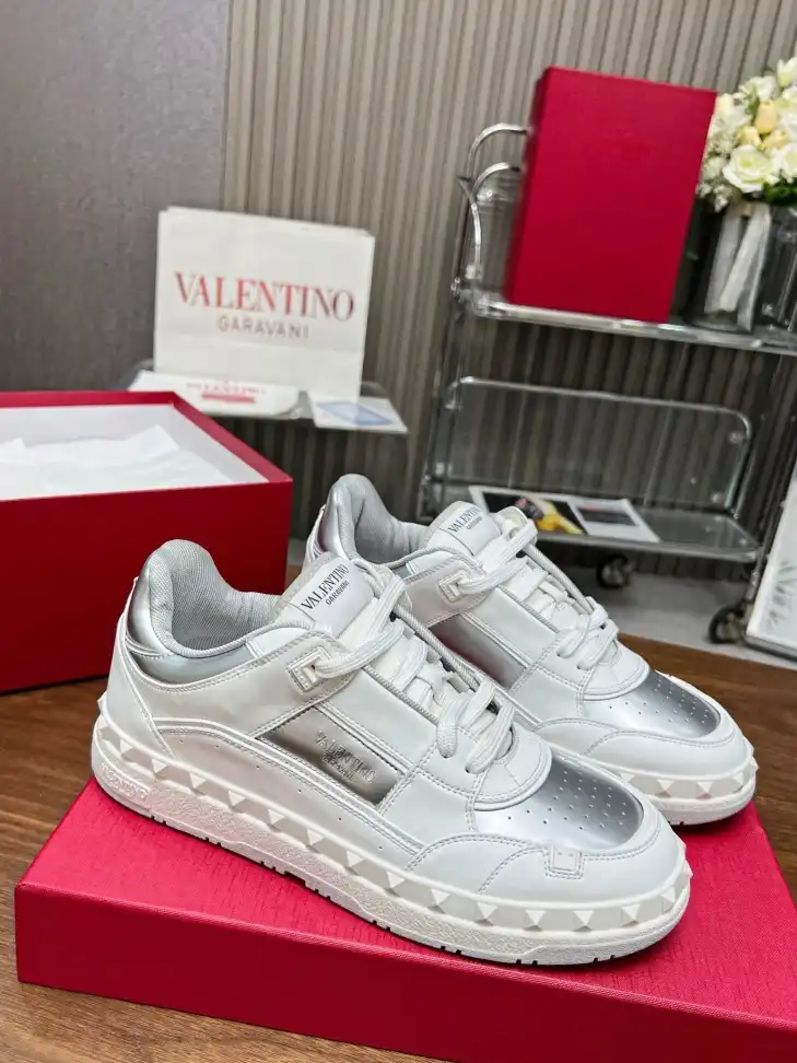 hype Valentino Casual Shoes