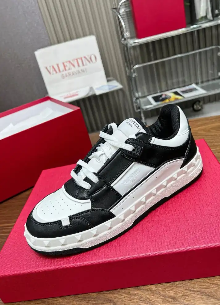 hype Valentino Casual Shoes