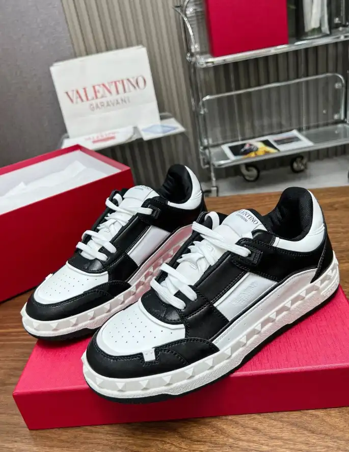 hype Valentino Casual Shoes