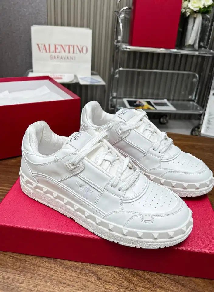 hype Valentino Casual Shoes