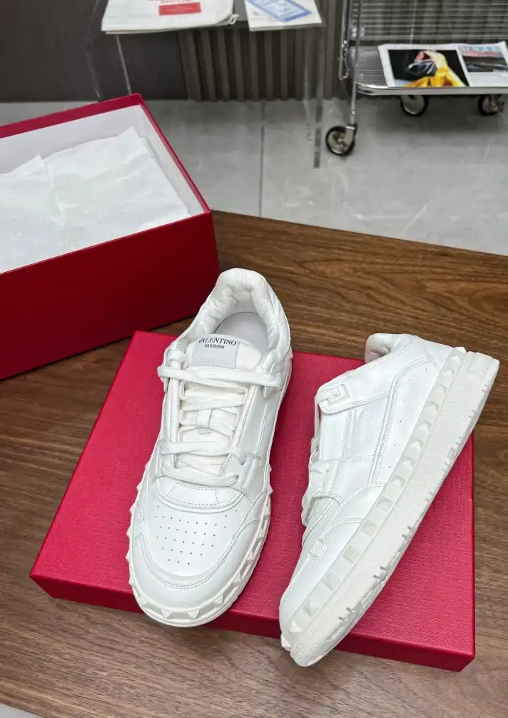 hype Valentino Casual Shoes