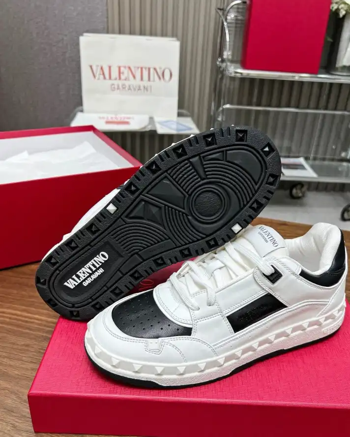 hype Valentino Casual Shoes