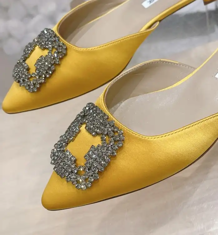 hype Manolo Blahnik High Heels