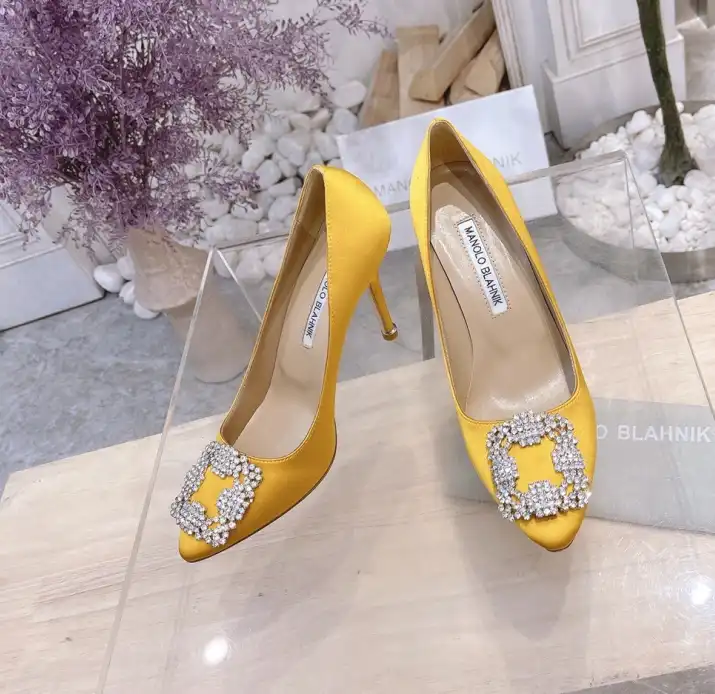 hype Manolo Blahnik High Heels