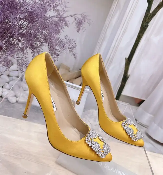 hype Manolo Blahnik High Heels