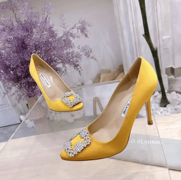 hype Manolo Blahnik High Heels