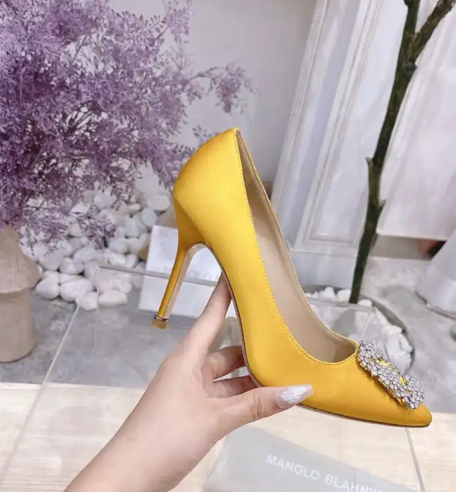 hype Manolo Blahnik High Heels