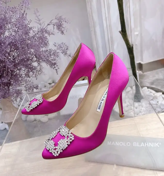 hype Manolo Blahnik High Heels