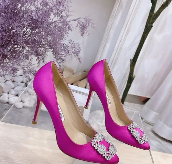 hype Manolo Blahnik High Heels