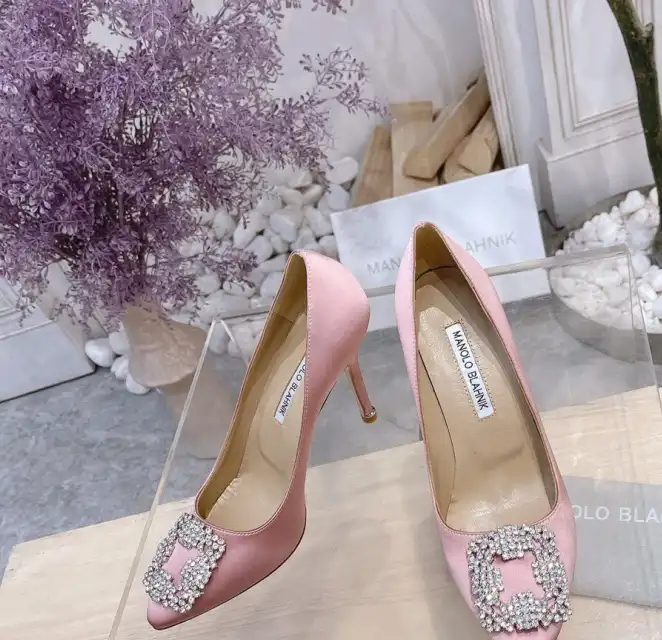 hype Manolo Blahnik High Heels