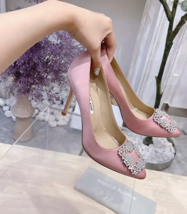 hype Manolo Blahnik High Heels