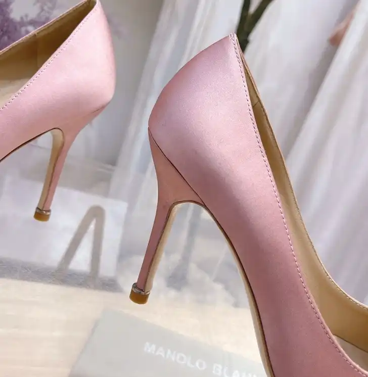 hype Manolo Blahnik High Heels