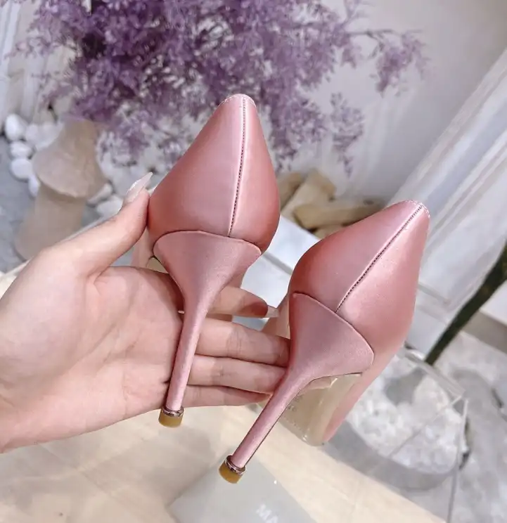 hype Manolo Blahnik High Heels