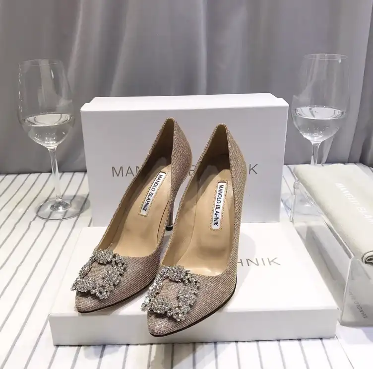 hype Manolo Blahnik High Heels