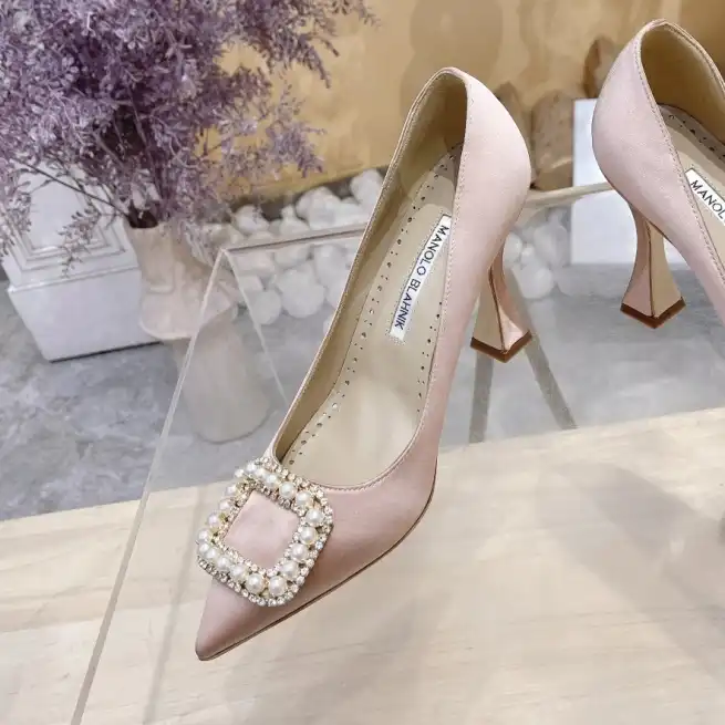 hype Manolo Blahnik High Heels