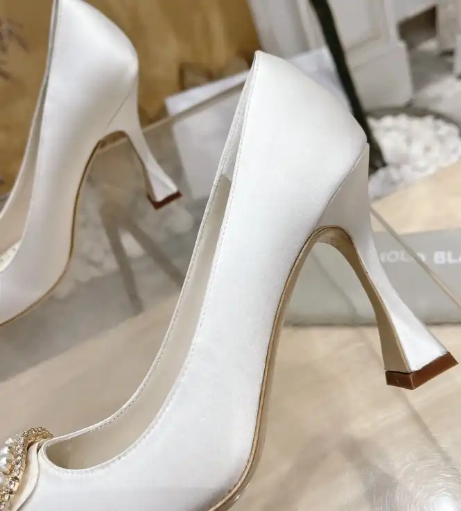 hype Manolo Blahnik High Heels