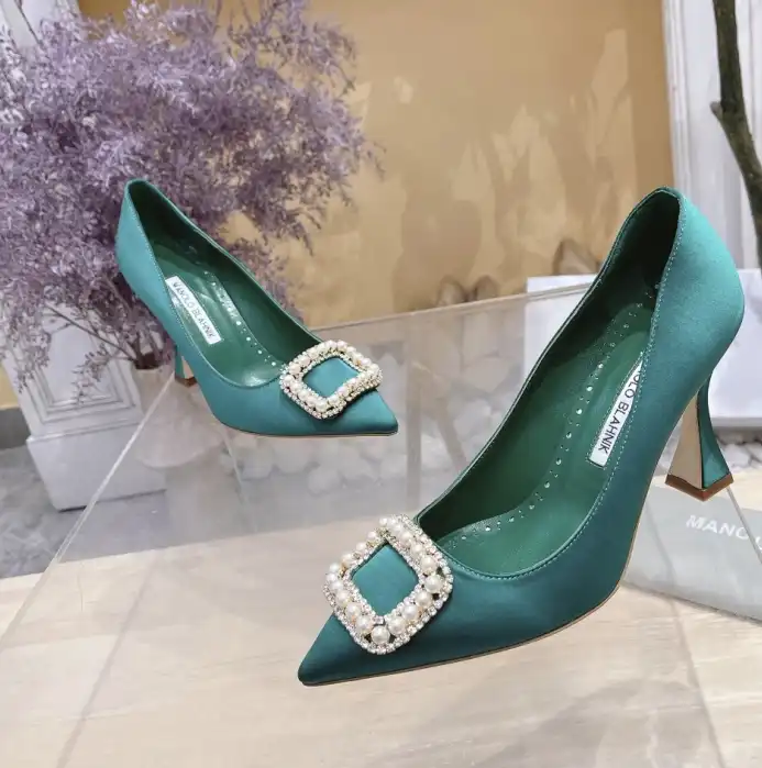 hype Manolo Blahnik High Heels