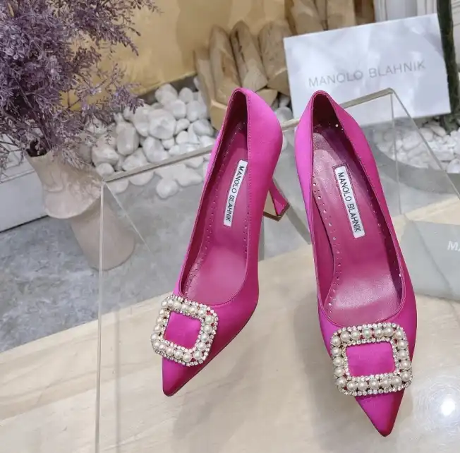 hype Manolo Blahnik High Heels