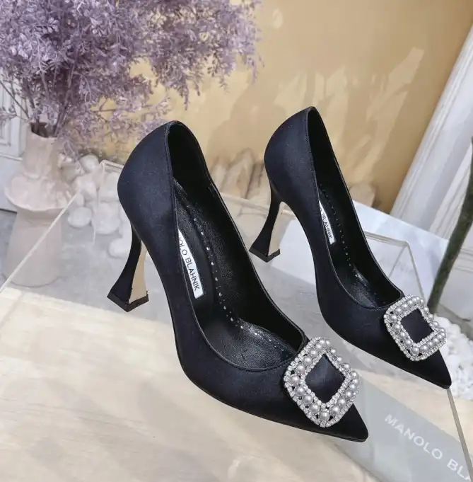 hype Manolo Blahnik High Heels