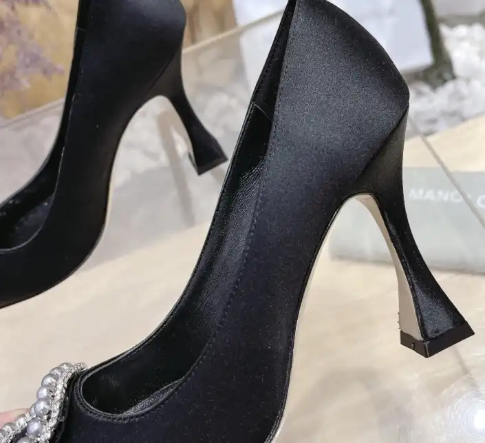 hype Manolo Blahnik High Heels