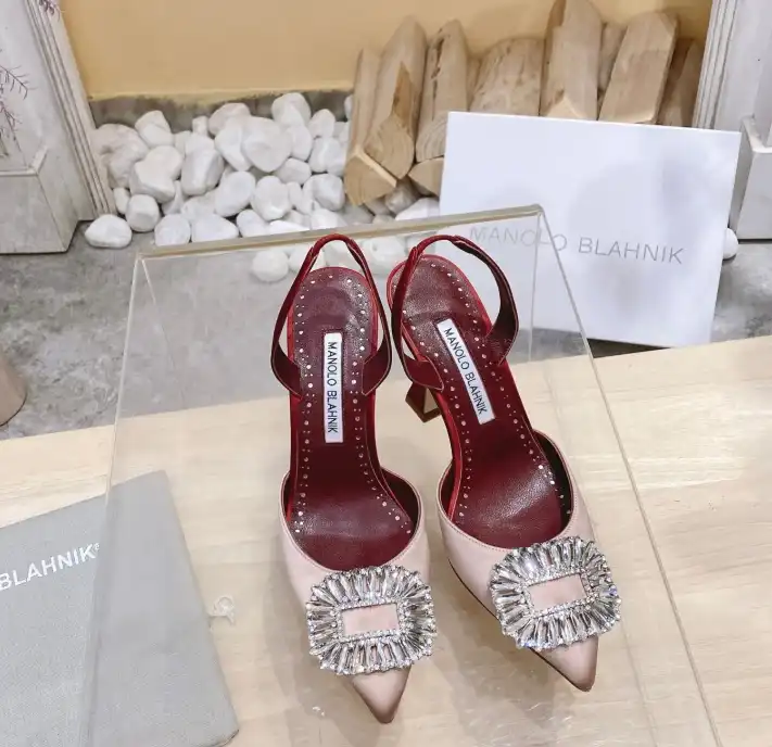 hype Manolo Blahnik High Heels