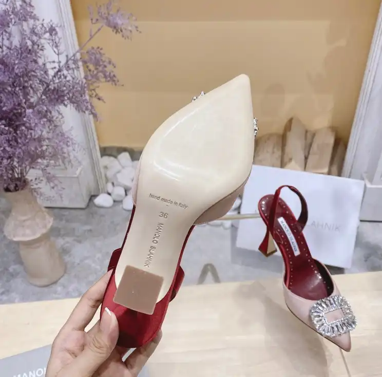 hype Manolo Blahnik High Heels