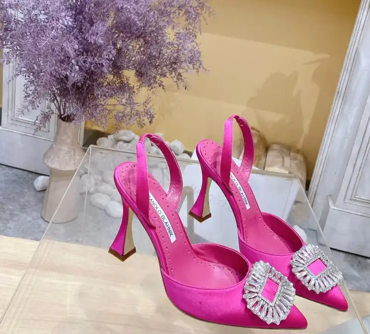 hype Manolo Blahnik High Heels