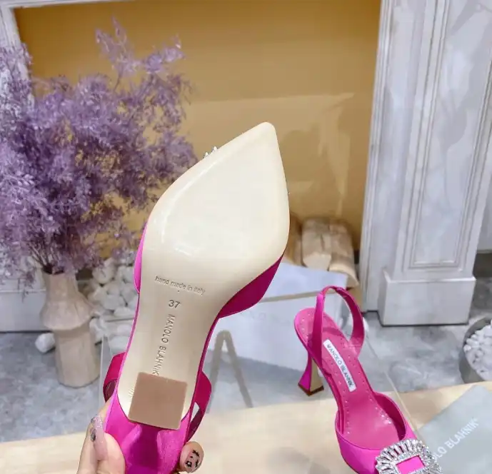 hype Manolo Blahnik High Heels