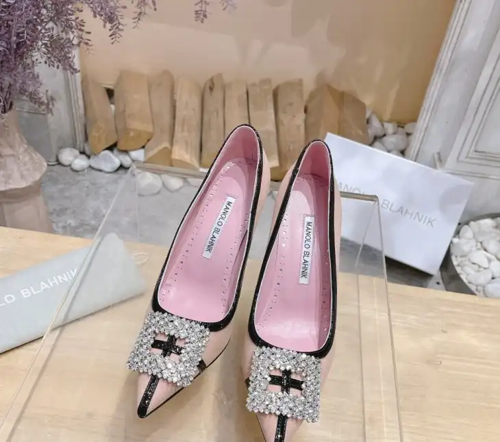 hype Manolo Blahnik High Heels