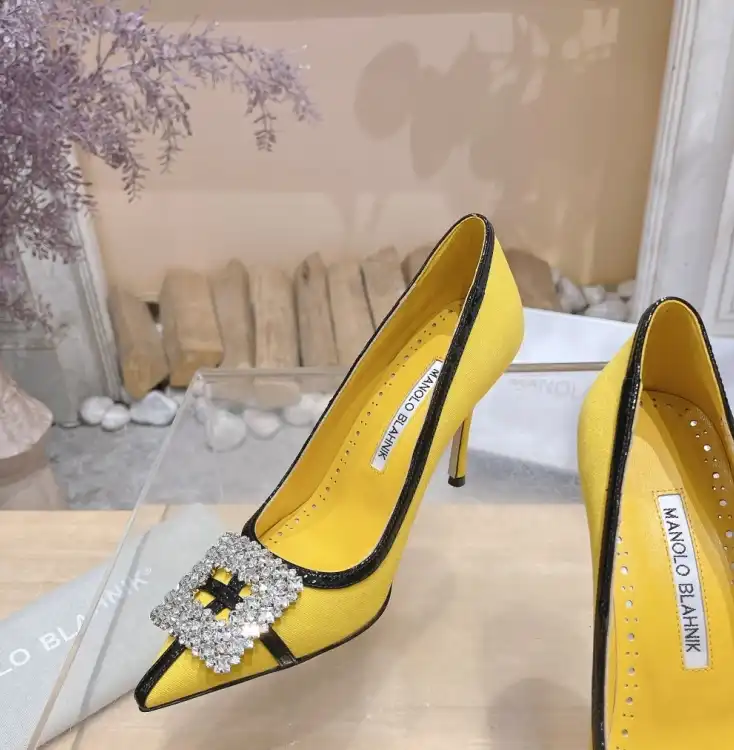 hype Manolo Blahnik High Heels