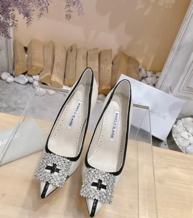 hype Manolo Blahnik High Heels