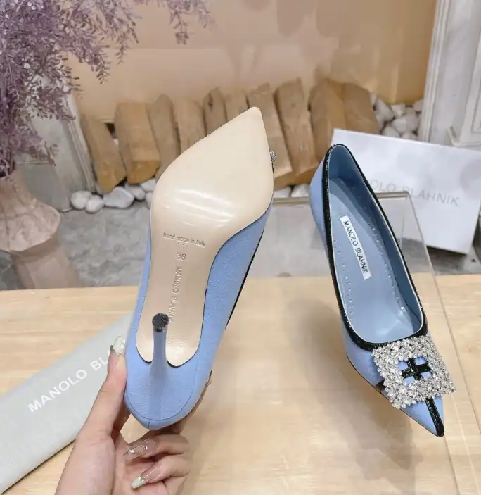 hype Manolo Blahnik High Heels