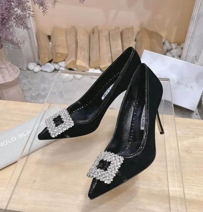 hype Manolo Blahnik High Heels