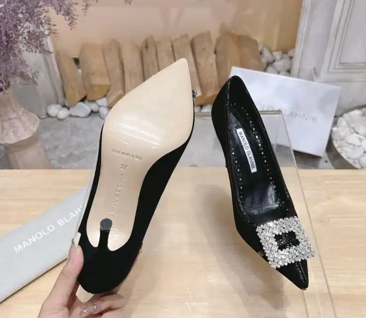 hype Manolo Blahnik High Heels