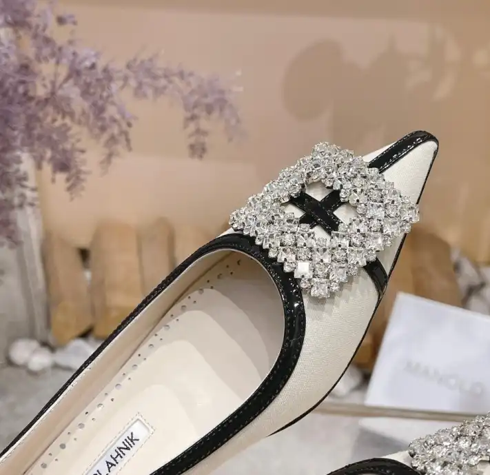 hype Manolo Blahnik High Heels